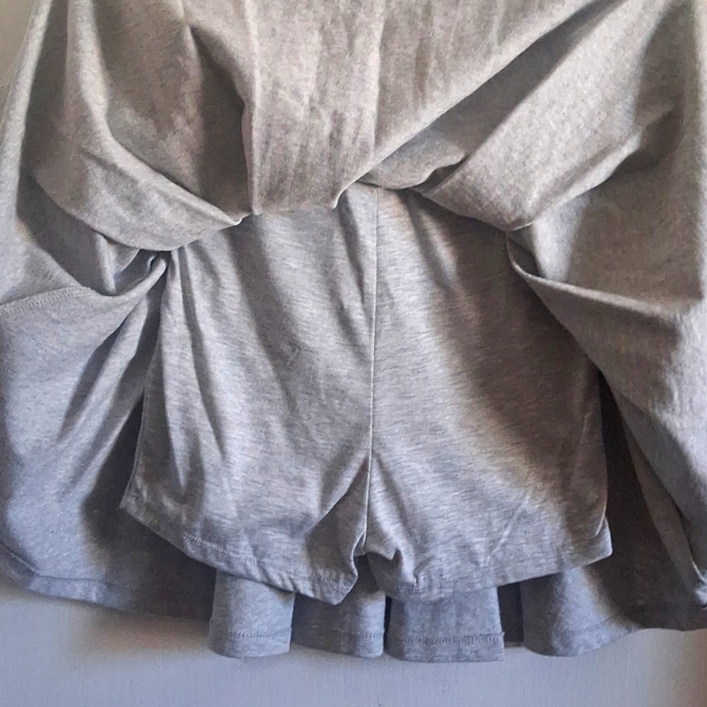 NWT Skort - Picture 3 of 3